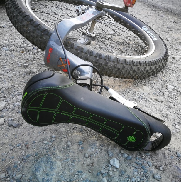 Unicycle Saddle